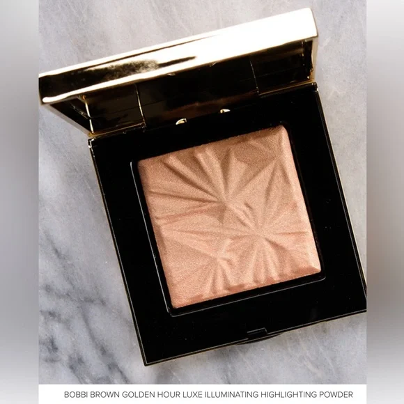 Bobbi Brown Luxe Illuminating Powder in Golden Hour - Didn’t Come w/ Box - BNWOB - Picture 2 of 16
